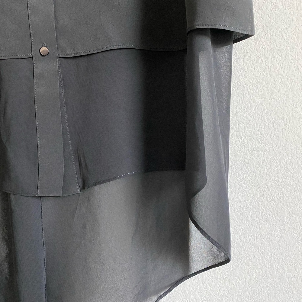 NWOT Kenneth Cole sleeveless blouse - Picture 2 of 4